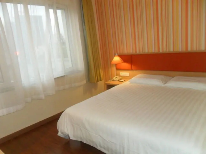 Home Inn Shiyangqiao