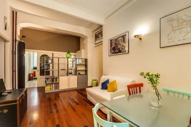 Nice and Cosy 2 Beds Flat in a Great Area