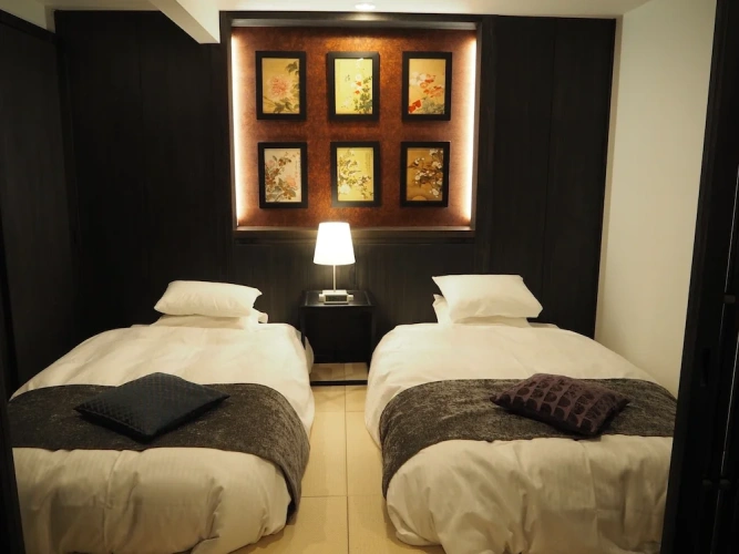 Suite with mountain view