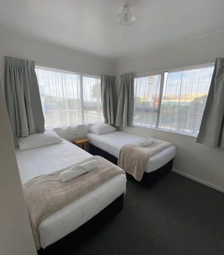 2 Bedrooms Standard Family room