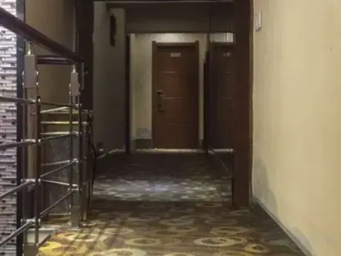 Shuaixiang Express Hotel