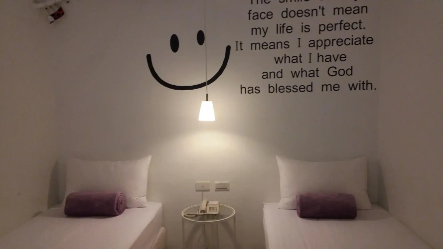 Standard Twin room