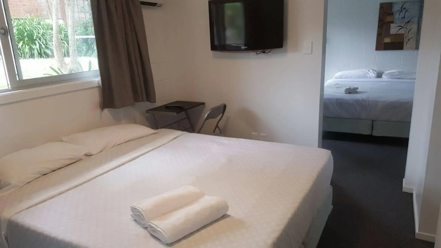 Siesta Motel
