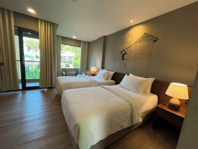 Standard Twin room