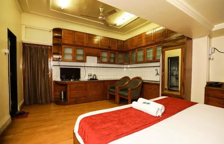 Lofty Seasons Service Apartments