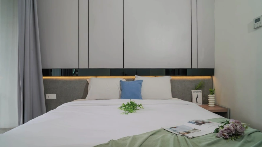 Standard Apartment