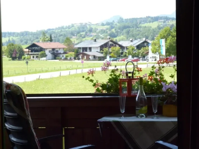 Apartment with mountain view