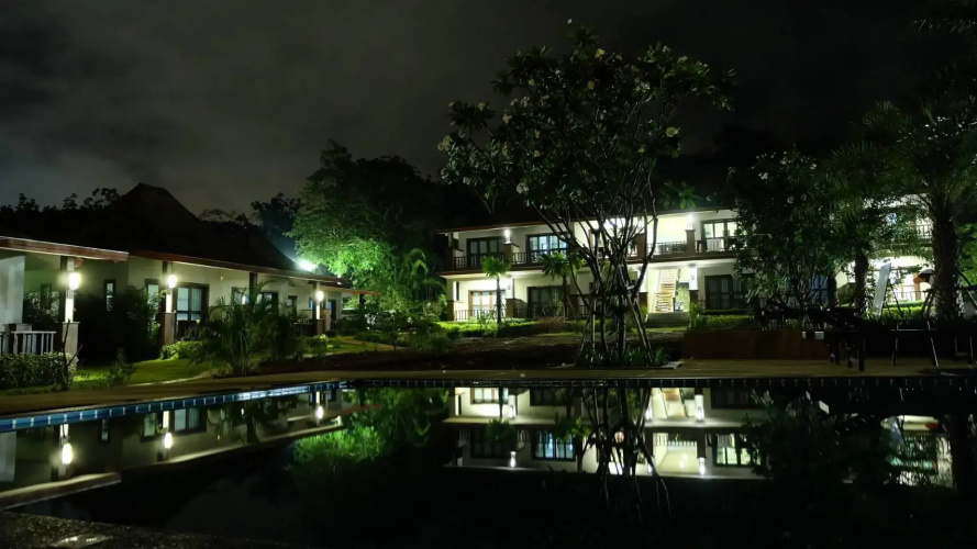 Poochommhok Resort