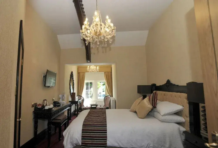 Lyons Nant Hall Hotel