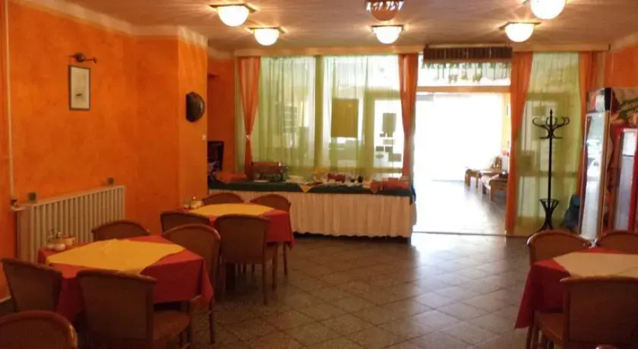 Hotel Touring