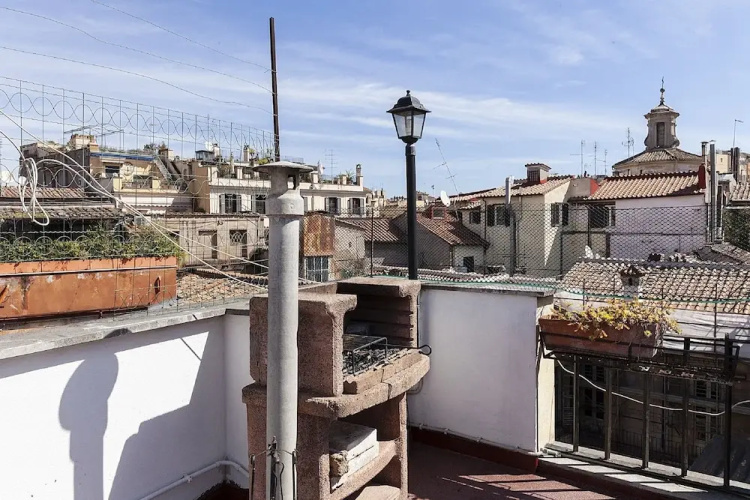 Spagnoli Roof Terrace Navona Sq