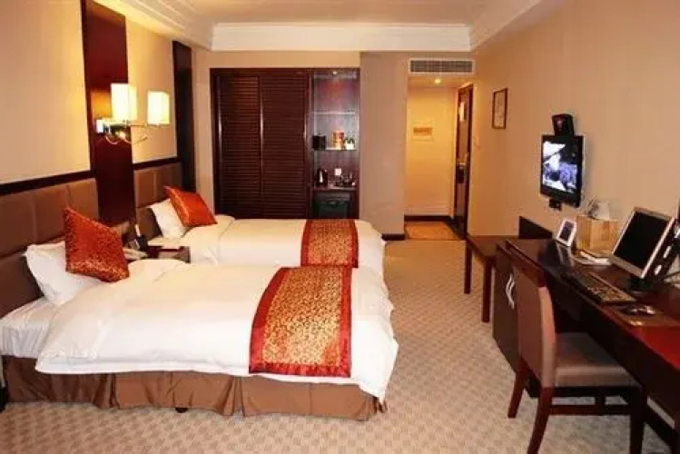 Rongding Binjiang Hotel