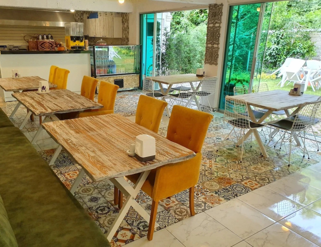 Kadi̇feli̇ Konak Otel