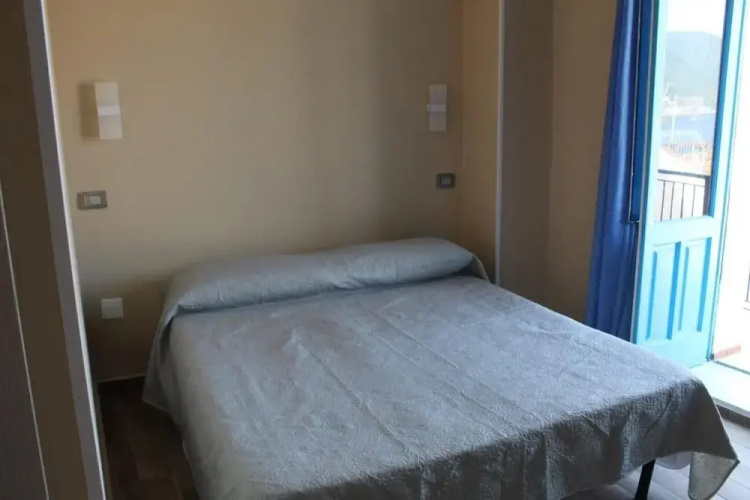 Sea Side Rooms