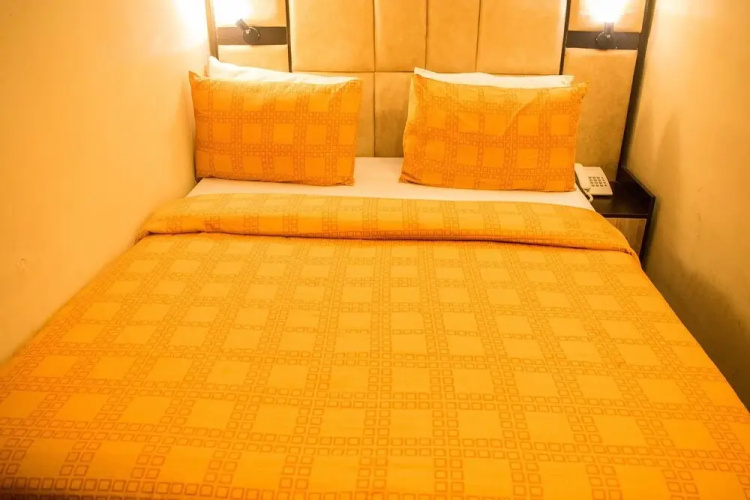 Elicris Hotel
