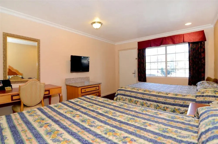 Circle City Inn