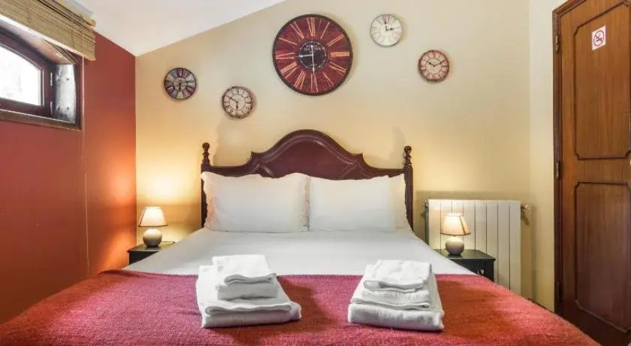 Chalet Relogio Guesthouse