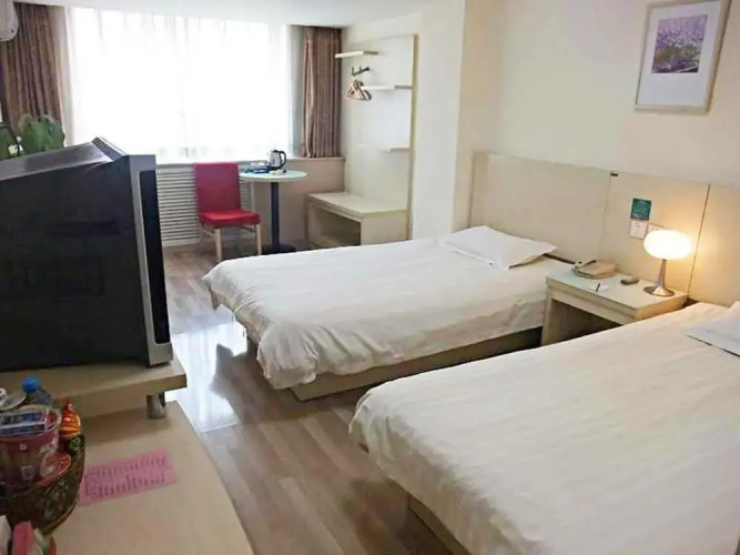 Hundred Chain Business Hotel