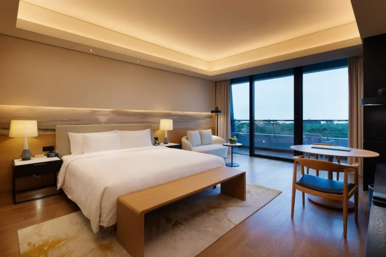 Executive Double room with balcony and with sea view