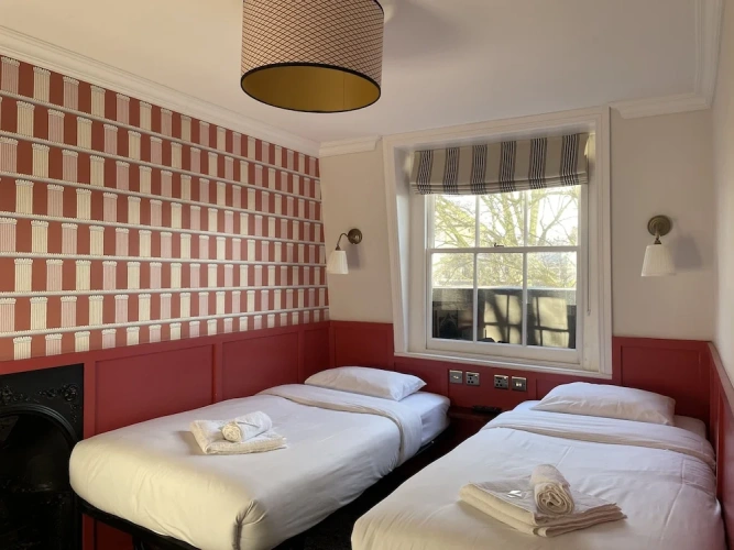 Superior Twin room
