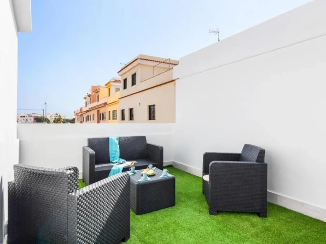 1 Bedroom Apartment