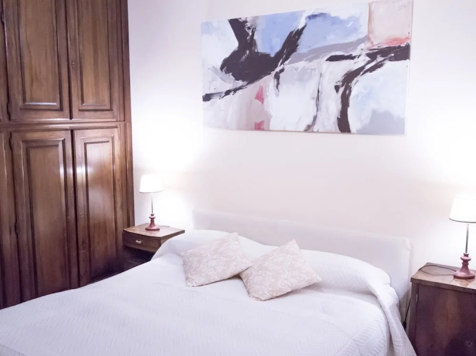 Trevi Fountain Home