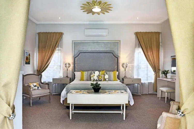 Deluxe Double Suite