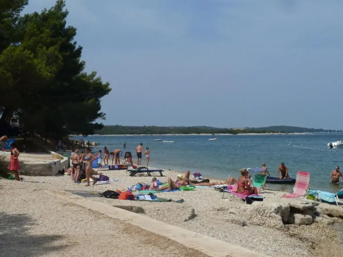 Happy Camp Mobile Homes in Brioni Sunny Camping