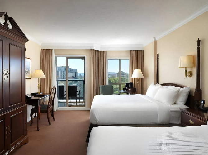 Hotel Grand Pacific