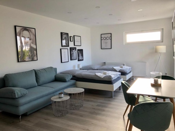 1 Bedroom Apartment