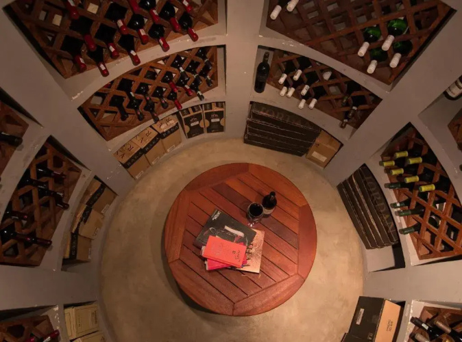 Alexanders Hotel