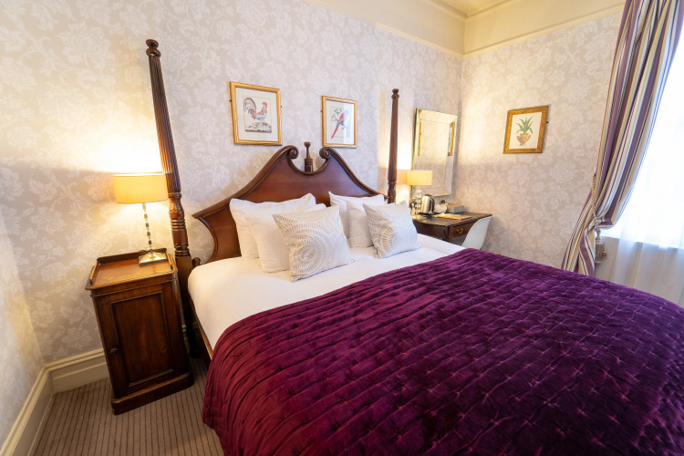 Brooks Guesthouse