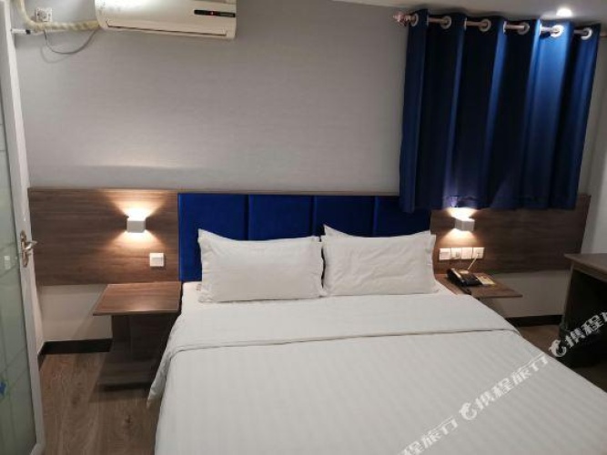 Economy room