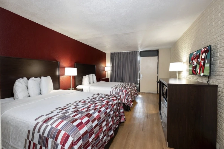 Deluxe Quadruple room