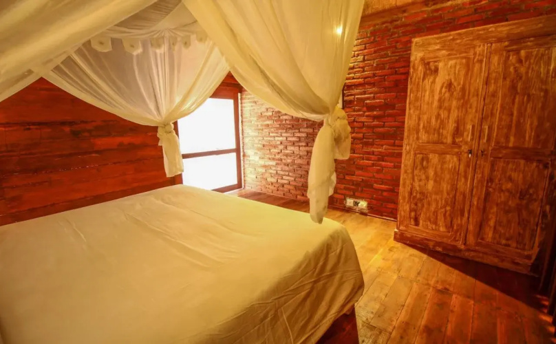Maha Mustika Beach Inn