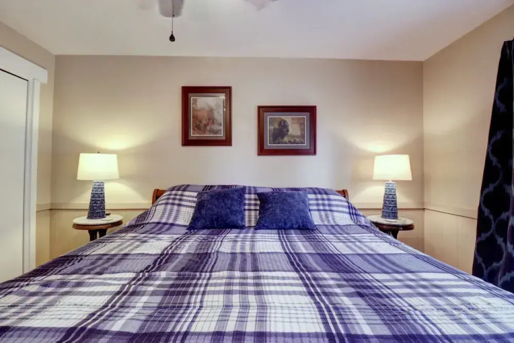A105 Lake Cliffe 2 Bedroom Condo