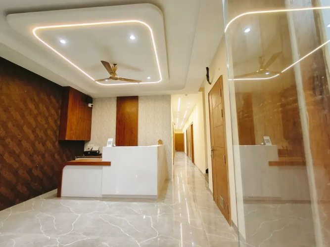 Hotel Babylon Regency - 마투라