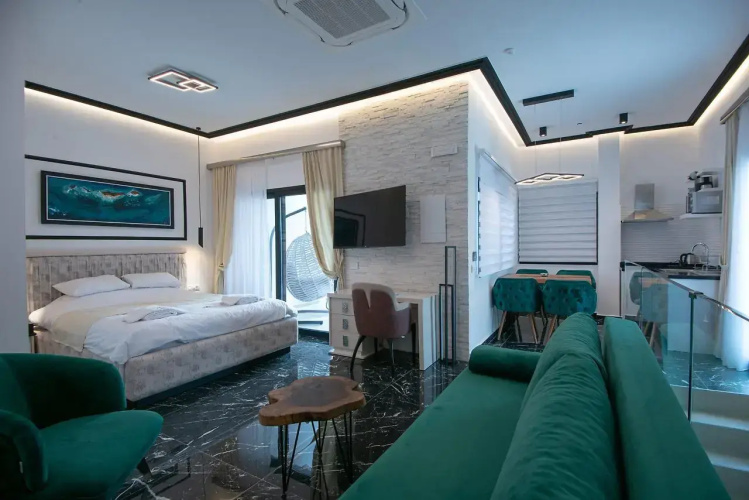 Lazar Lux Suites - Ammoudara