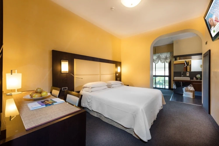 Superior Double room with balcony