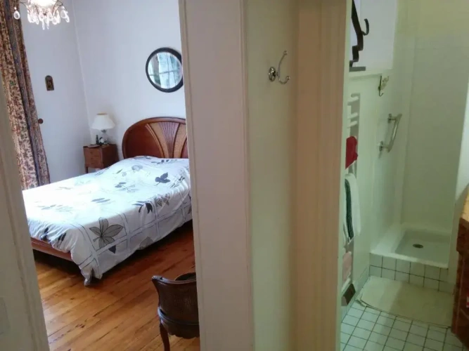3 Bedrooms Single Apartment