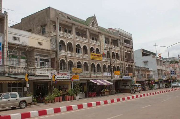 Lankham Hotel