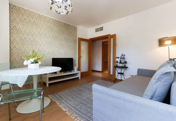 Expo Elegant by Homing