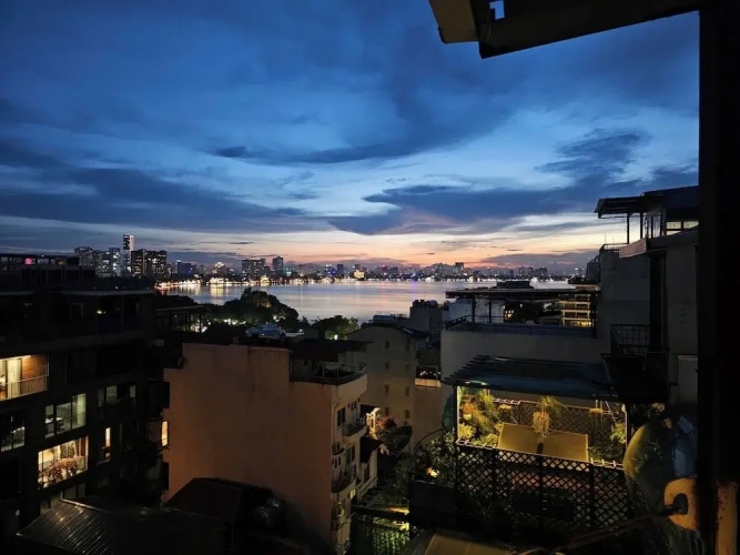 Deluxe Double room with city view