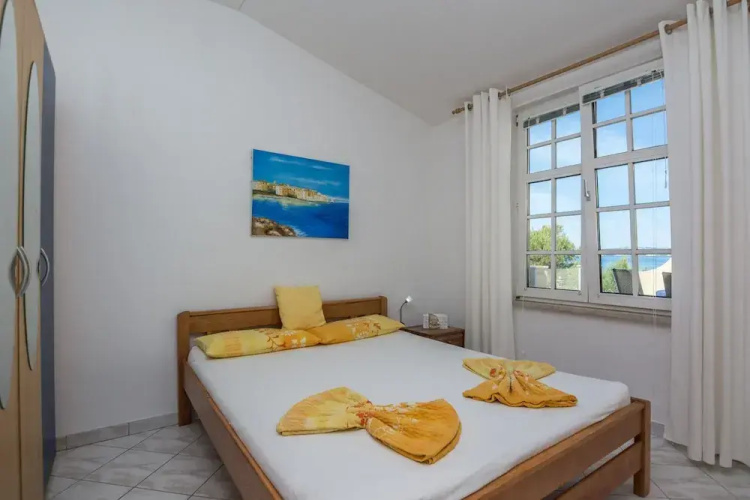 Apartments Dragan