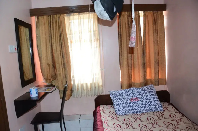 Chomba Hotel