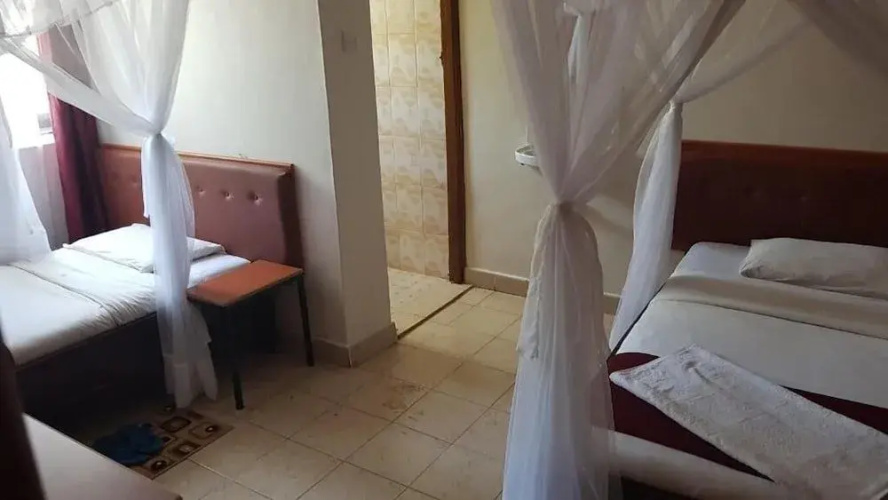 Lila Hotel