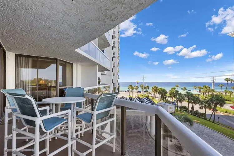 Surfside Resort #208- Emerald Dreams