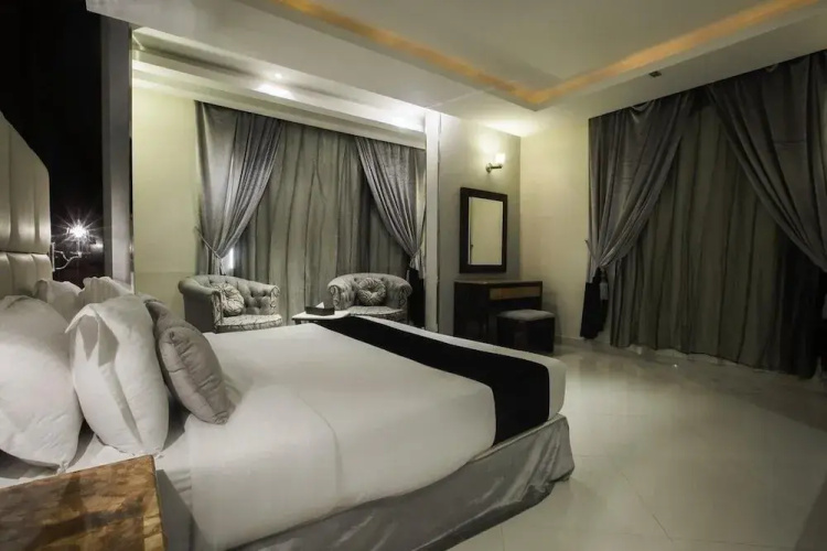 Al Muhaidb Residence Al Takhasossi 2