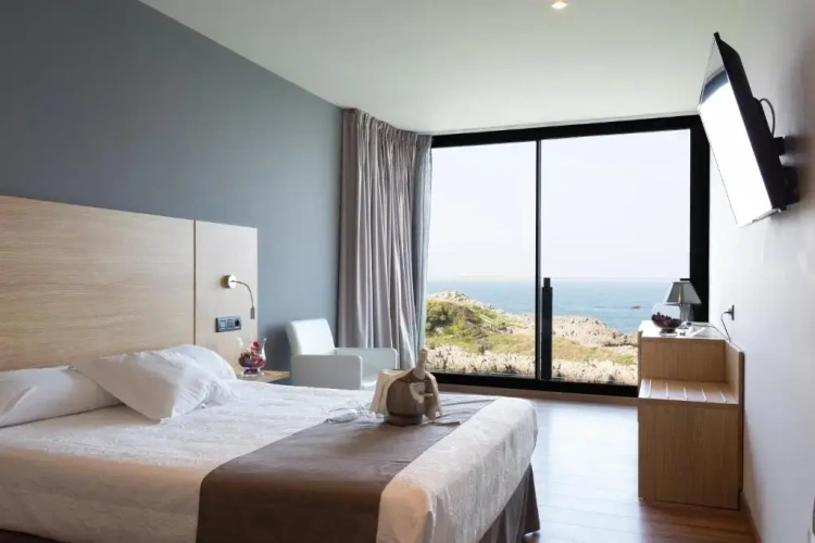 Standard Double room with sea view