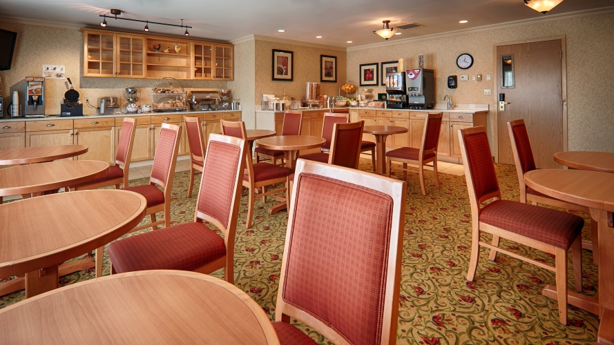 Best Western Plus Langley Inn photo 24